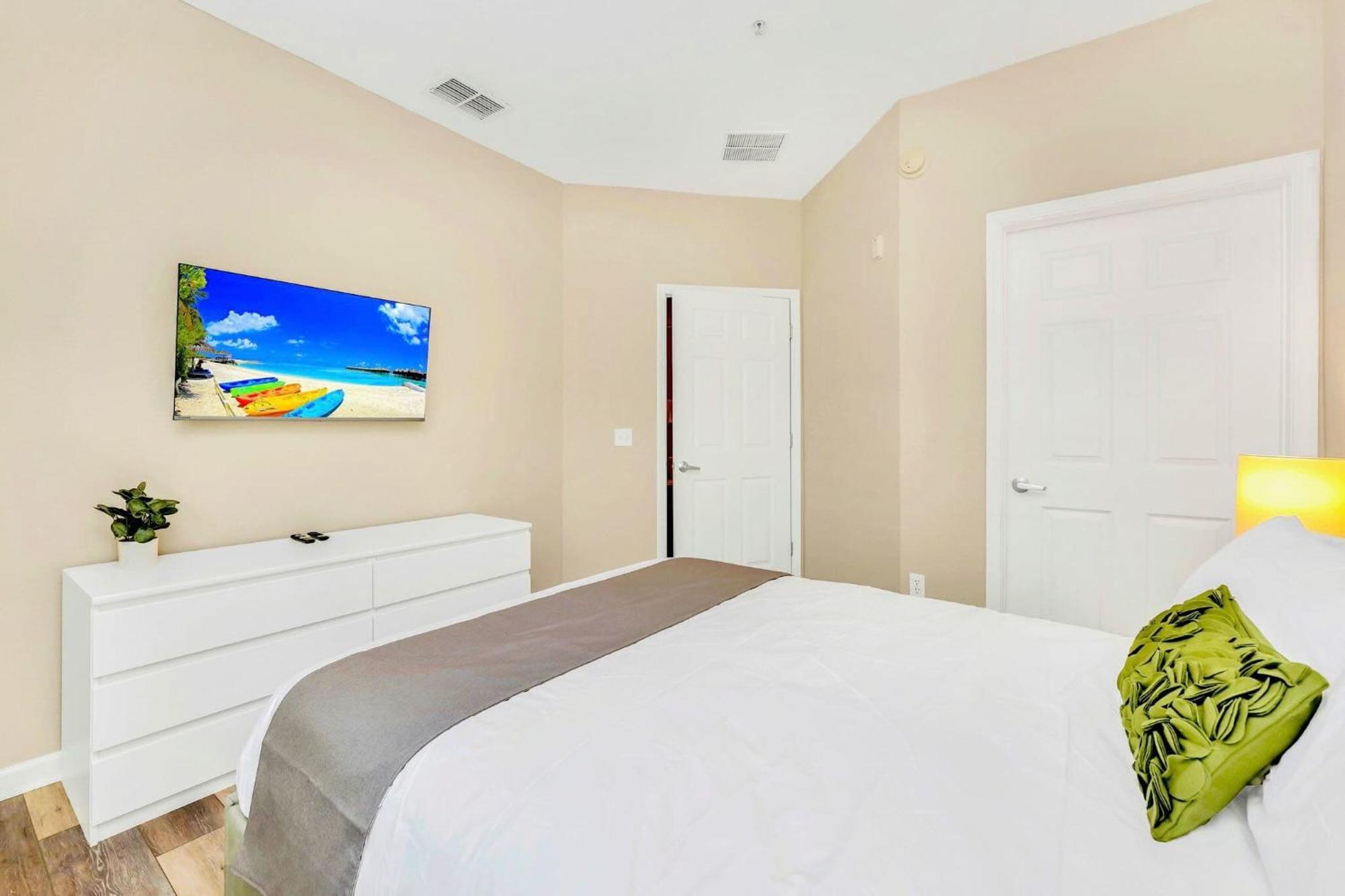 אורלנדו Near Disney - 3Br Condo - Pool Hot Tub And Games מראה חיצוני תמונה
